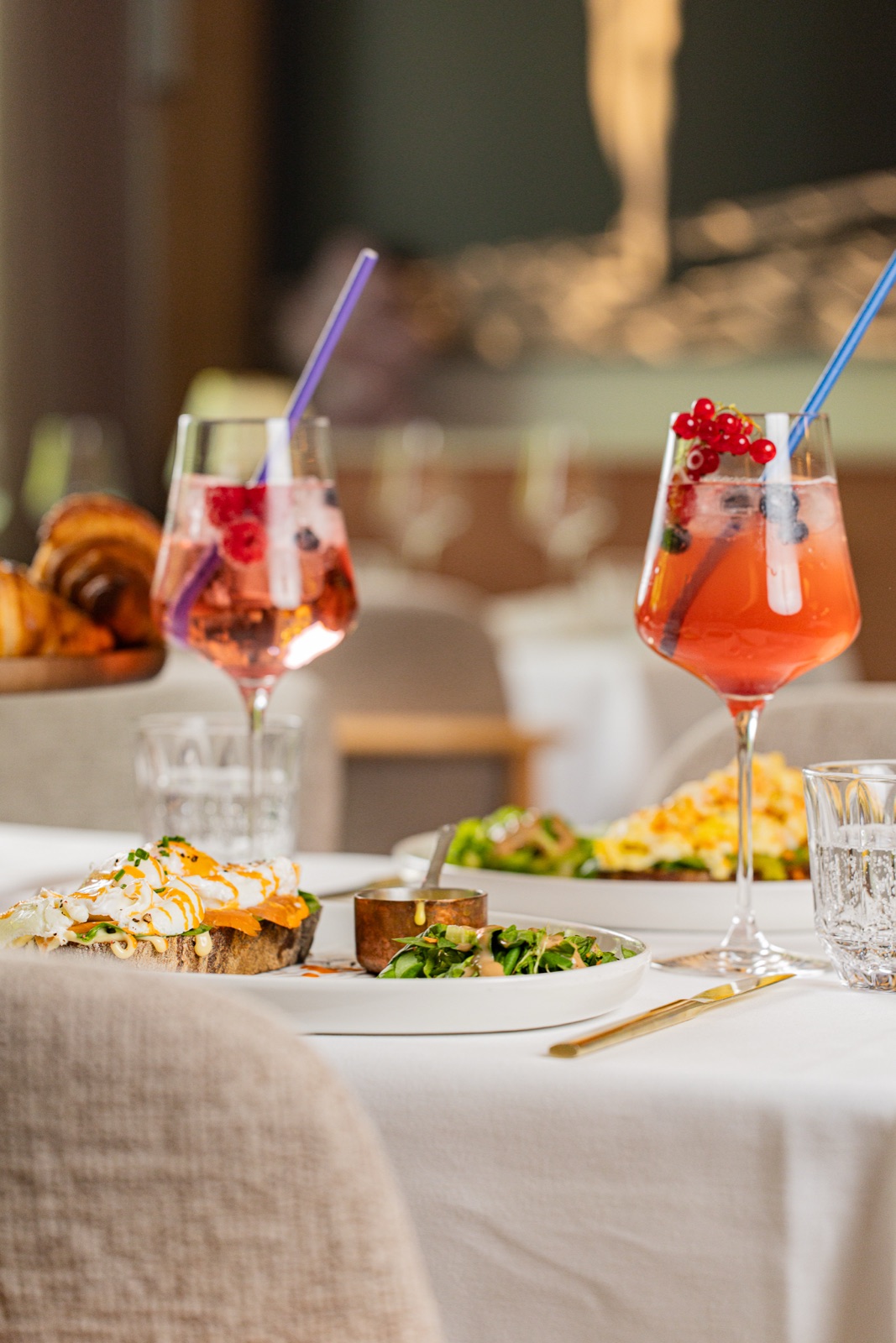 Aperitivo Bellucci, Haus-Aperitivo aus Bitter, Zitrus und Prosecco bei Casa Bellucci